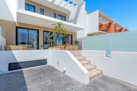 Townhouse for sale Dolores, Alicante, Spain 3 bedrooms, 145 sq.m. No. 130832 - photo 3