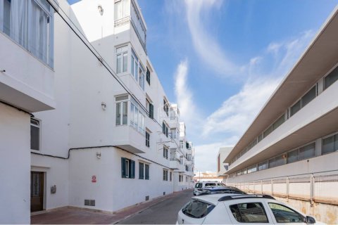 Apartment for sale Ciutadella De Menorca, Menorca, Spain 3 bedrooms, 77 sq.m. No. 130834 - photo 13