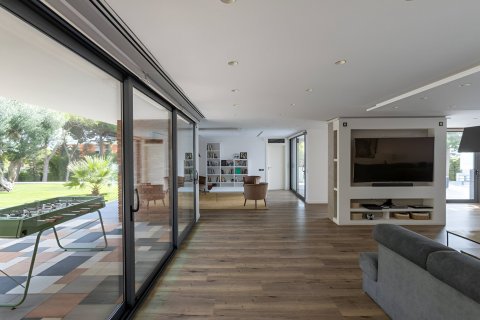 House zum Verkauf El Mas Mates, Girona, Spanien 9 Schlafzimmer, 1430 m2 Nr. 130440 - Foto 14