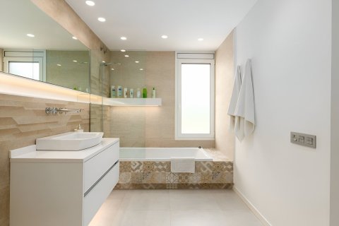 House zum Verkauf El Mas Mates, Girona, Spanien 9 Schlafzimmer, 1430 m2 Nr. 130440 - Foto 11