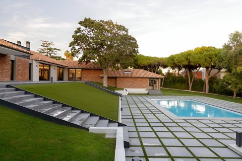 House zum Verkauf El Mas Mates, Girona, Spanien 9 Schlafzimmer, 1430 m2 Nr. 130440 - Foto 23