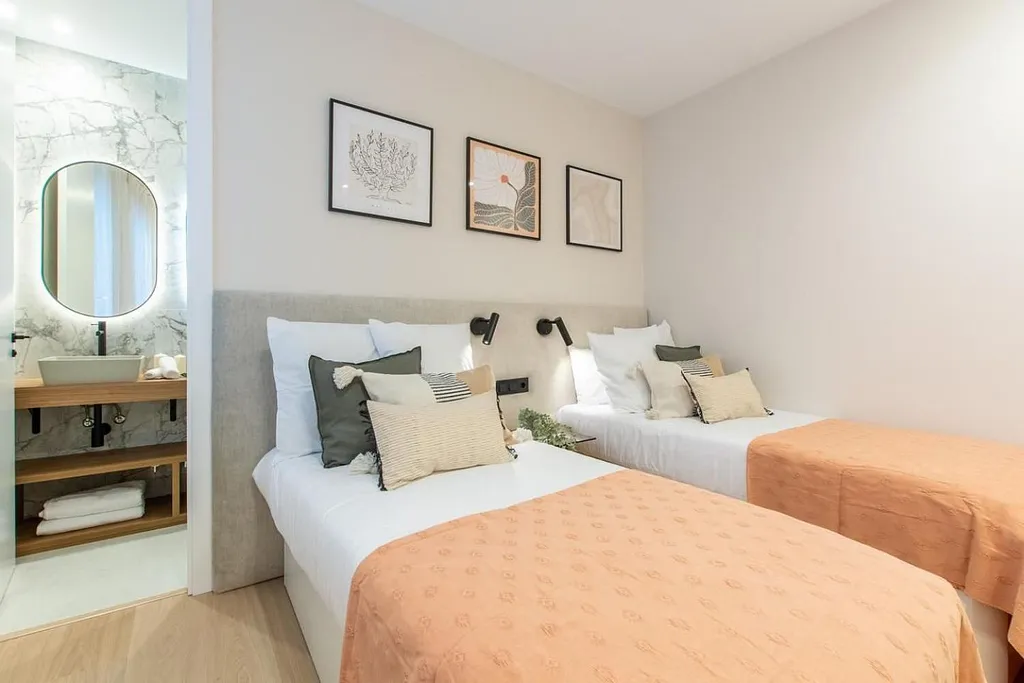 Huoneisto Madrid, Almeria, Espanja 3 makuuhuonetta, 128 m2 No. 130441