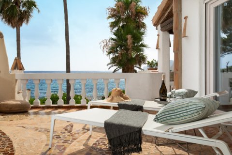 Apartment for sale Costa De La Calma, Mallorca, Spain 3 bedrooms, 115 sq.m. No. 129839 - photo 4