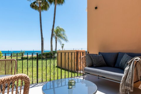 Продажа квартиры в Эстепона, Малага, Испания 3 спальни, 108м2 №122057 - фото 5