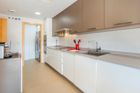 Продажа квартиры в Мадрид, Испания 2 спальни, 110м2 №122055 - фото 19
