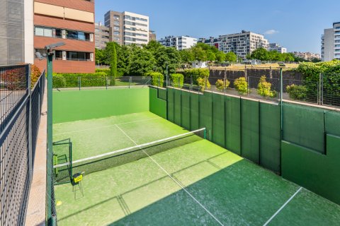 Продажа квартиры в Мадрид, Испания 2 спальни, 110м2 №122055 - фото 30