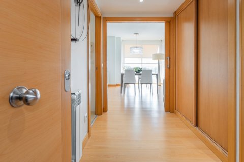 Продажа квартиры в Мадрид, Испания 2 спальни, 110м2 №122055 - фото 9