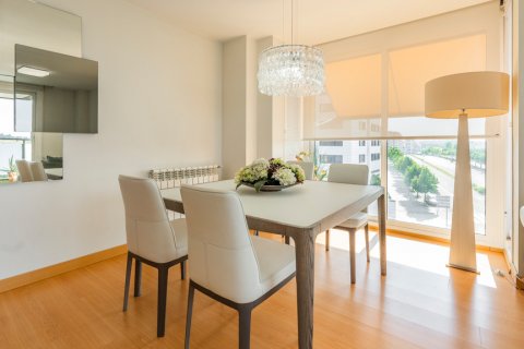 Продажа квартиры в Мадрид, Испания 2 спальни, 110м2 №122055 - фото 5