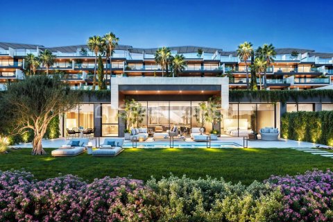 Kattohuoneisto myytävänä Manilva, Malaga, Espanja, 3 makuuhuonetta, 157 m2 No. 120842 - kuva 1
