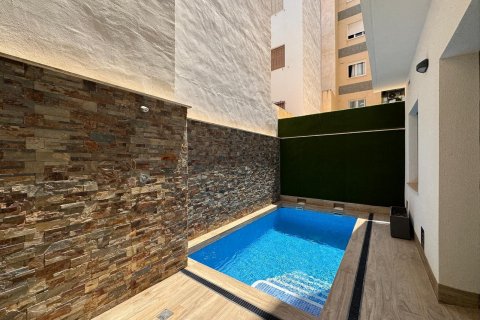 Penthouse for sale Torrevieja, Alicante, Spain 1 bedroom, 60 sq.m. No. 127387 - photo 9
