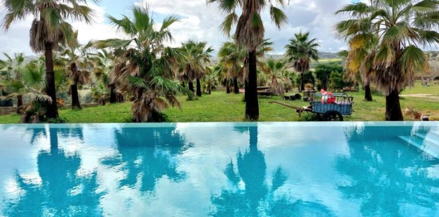 Villa Lloret De Vistalegre, Mallorca, Spain No. 127042