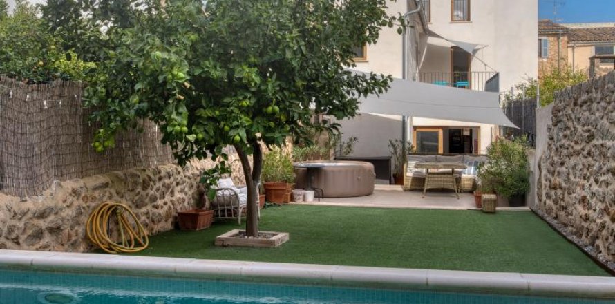 Villa Alaro, Mallorca, Spanien 5 Schlafzimmer, Nr. 127040