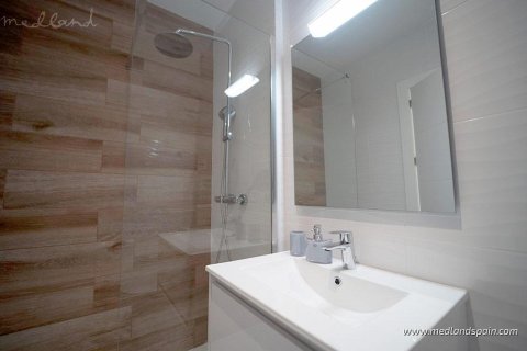 Kaupunkipientalo myytävänä Santiago de la Ribera, Murcia, Espanja, 3 makuuhuonetta, 92 m2 No. 124602 - kuva 7