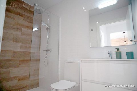 Kaupunkipientalo myytävänä Santiago de la Ribera, Murcia, Espanja, 3 makuuhuonetta, 92 m2 No. 124602 - kuva 9