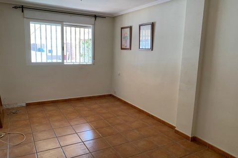Duplex for sale Santa Pola, Alicante, Spain 4 bedrooms, 103 sq.m. No. 131484 - photo 20