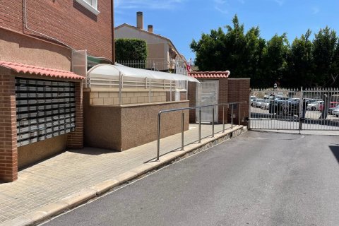 Duplex for sale Santa Pola, Alicante, Spain 4 bedrooms, 103 sq.m. No. 131484 - photo 29