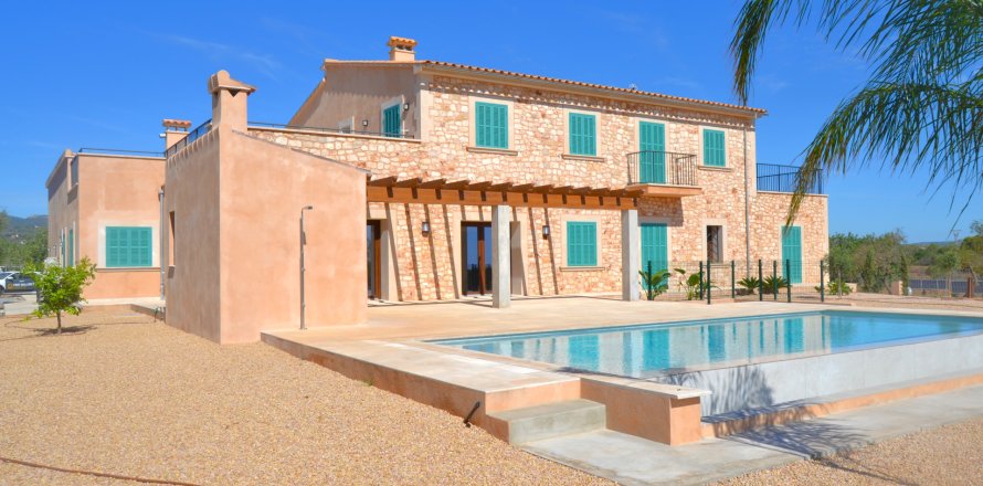 Finca L'Horta De Pollenca, Mallorca, España 5 dormitorios, 604 m2 No. 128124
