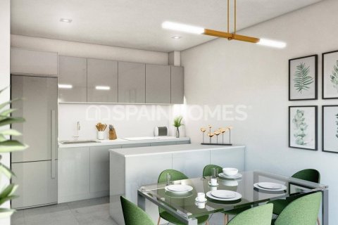 Apartment for sale Fuengirola, Malaga, Spain 2 bedrooms, 71 sq.m. No. 121194 - photo 6