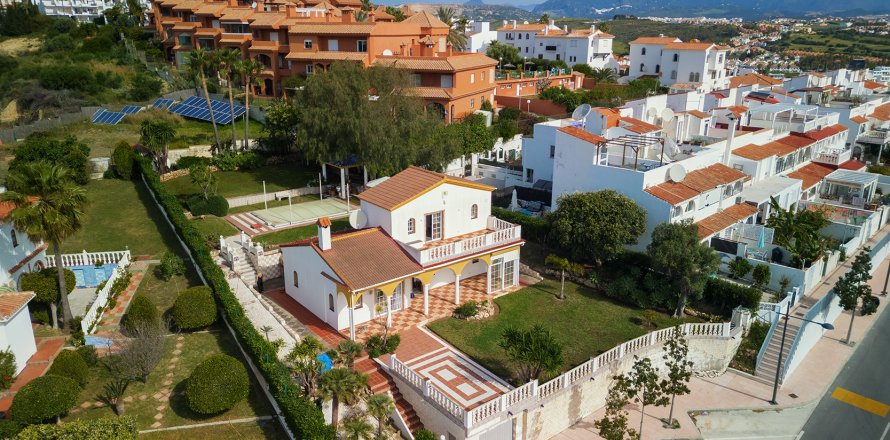 Māja Manilva, Malaga, Spānijā 2 istabas, 105 m2 Nr. 127424