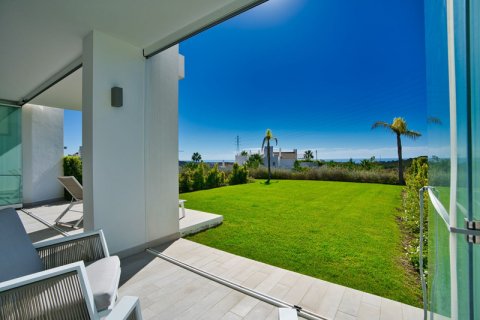 Apartment for sale Estepona, Malaga, Spain 2 bedrooms, 106 sq.m. No. 127428 - photo 28