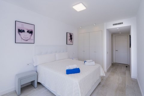 Apartment for sale Estepona, Malaga, Spain 2 bedrooms, 106 sq.m. No. 127428 - photo 25