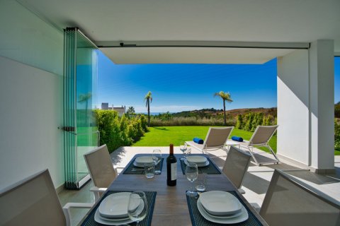 Apartment for sale Estepona, Malaga, Spain 2 bedrooms, 106 sq.m. No. 127428 - photo 1