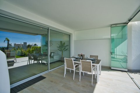 Apartment for sale Estepona, Malaga, Spain 2 bedrooms, 106 sq.m. No. 127428 - photo 4