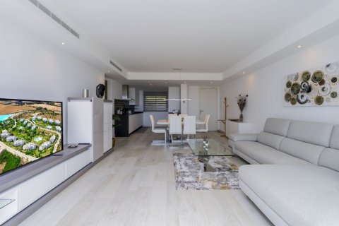 Apartment for sale Estepona, Malaga, Spain 2 bedrooms, 106 sq.m. No. 127428 - photo 16