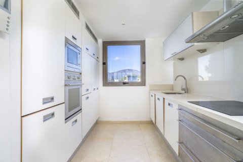 Apartamento en venta Estepona, Málaga, España 2 dormitorios, 116 m2 No. 127427 - foto 17