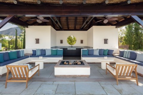 House for sale Marbella, Malaga, Spain 16 bedrooms, 2000 sq.m. No. 130261 - photo 9