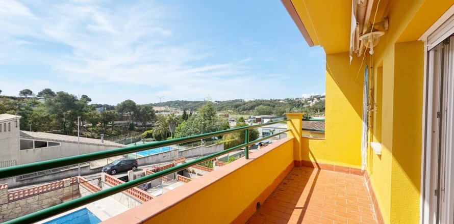 Townhouse Lloret de Mar, Girona, Spain 4 bedrooms, 154 sq.m. No. 130266