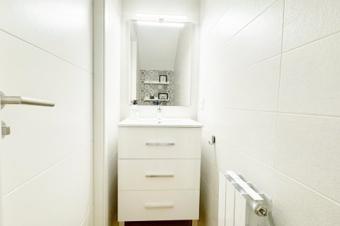 Townhouse for sale Lloret de Mar, Girona, Spain 4 bedrooms, 154 sq.m. No. 130266 - photo 16