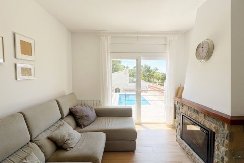 Townhouse for sale Lloret de Mar, Girona, Spain 4 bedrooms, 154 sq.m. No. 130266 - photo 5