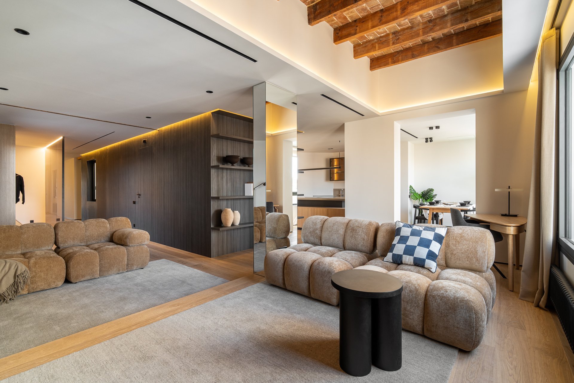 Appartamento a Barcelona, Spagna 4 camere da letto, 268 mq. N° 130264