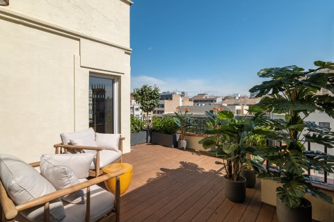 Appartamento in vendita a Barcelona, Spagna 4 camere da letto, 268 mq. N° 130264 - foto 19