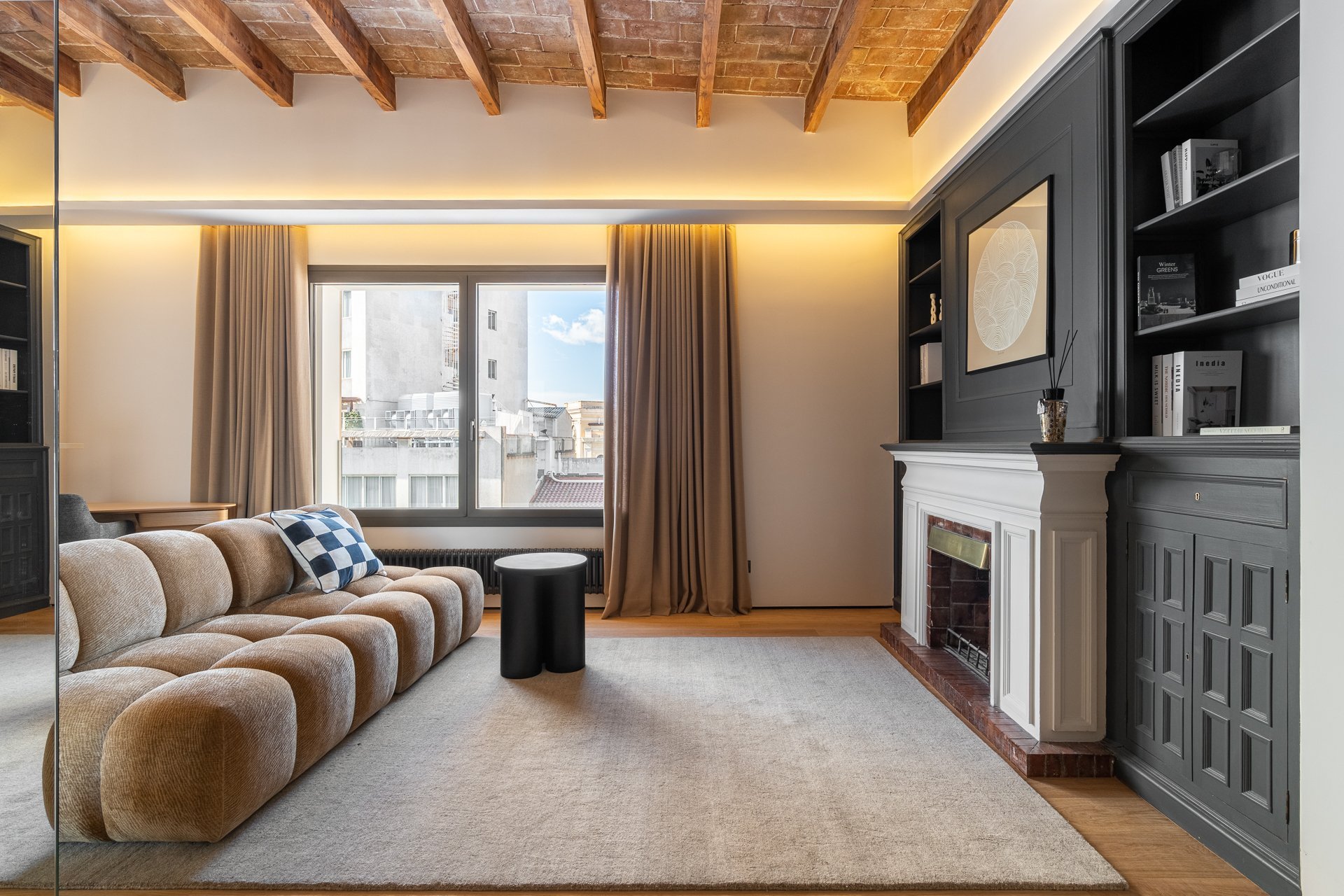 Appartamento a Barcelona, Spagna 4 camere da letto, 268 mq. N° 130264