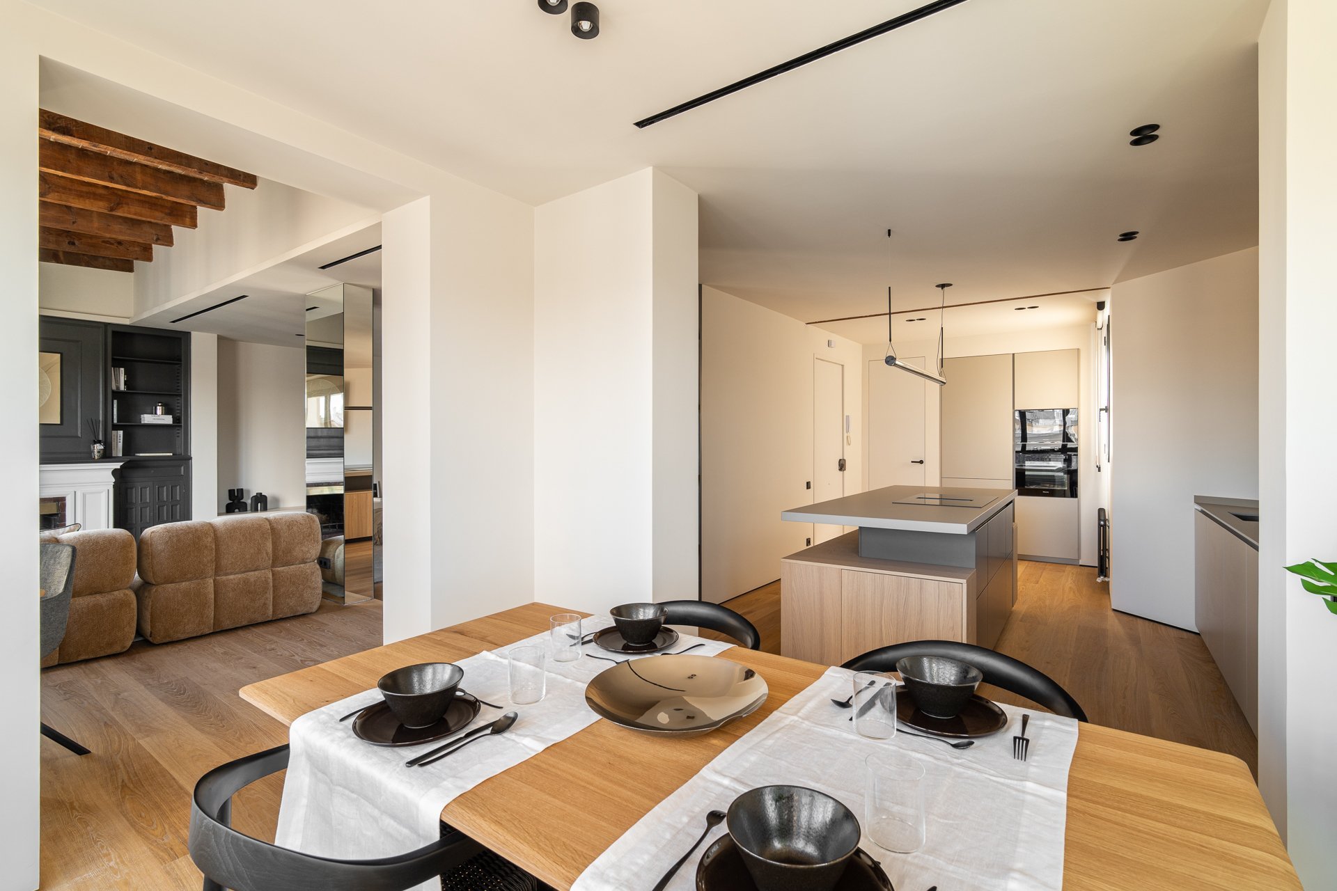 Appartamento a Barcelona, Spagna 4 camere da letto, 268 mq. N° 130264