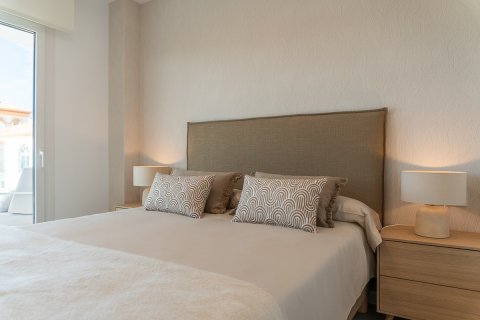 Продажа квартиры в Плайя Фламенка II, Аликанте, Испания 2 спальни, 77м2 №122813 - фото 13