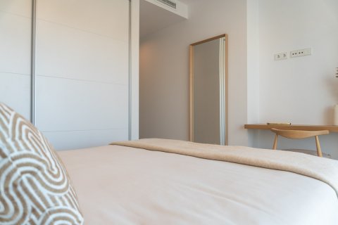 Продажа квартиры в Плайя Фламенка II, Аликанте, Испания 2 спальни, 77м2 №122813 - фото 16