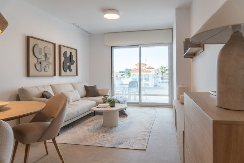 Продажа квартиры в Плайя Фламенка II, Аликанте, Испания 2 спальни, 77м2 №122813 - фото 19
