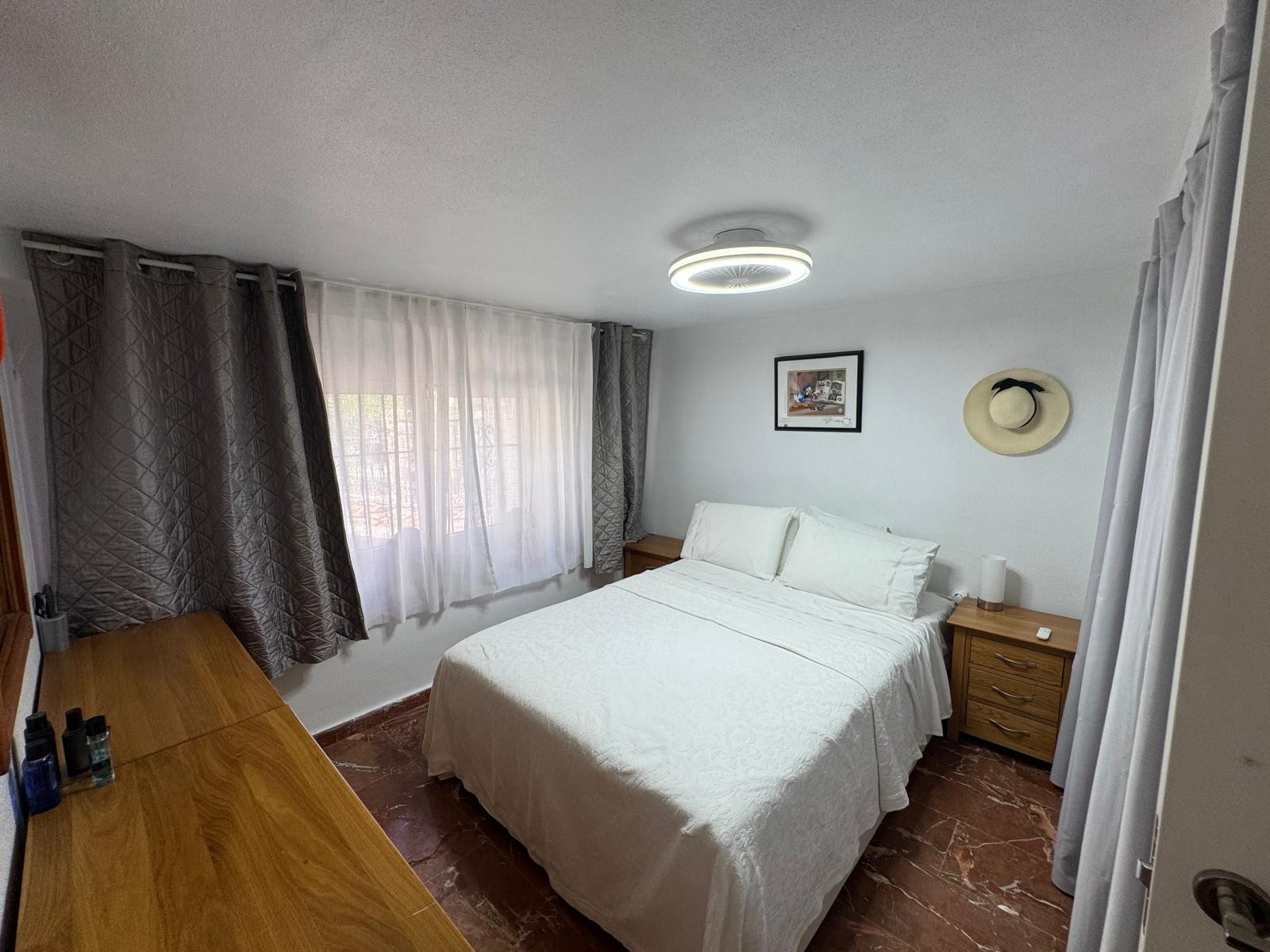 Квартира в Аликанте, Испания 3 спальни,  №129495