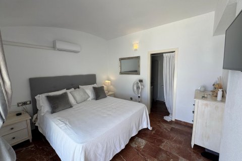 Apartment à vendre Alicante, Espagne, 3 chambres,  No. 129495 - photo 16
