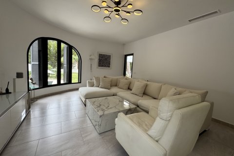 Villa zum Verkauf Santa Ponsa, Mallorca, Spanien 3 Schlafzimmer, 200 m2 Nr. 121958 - Foto 3
