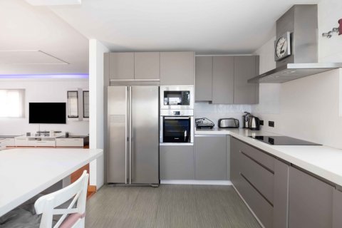 Продажа виллы в Торремолинос, Малага, Испания 5 спален, 408м2 №121956 - фото 28