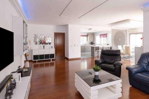 Продажа виллы в Торремолинос, Малага, Испания 5 спален, 408м2 №121956 - фото 15