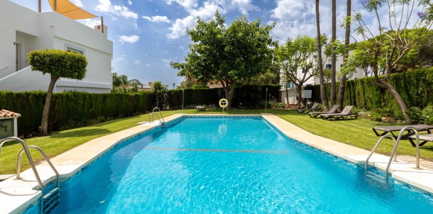 Apartment Marbella, Malaga, Spain 3 bedrooms, 111.43 sq.m. No. 124755