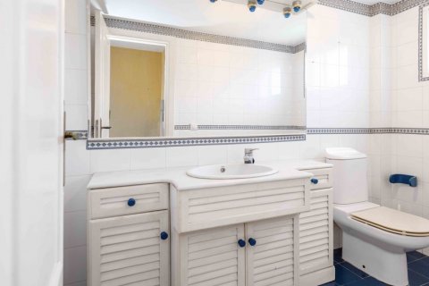 Apartment for sale Marbella, Malaga, Spain 3 bedrooms, 111.43 sq.m. No. 124755 - photo 15