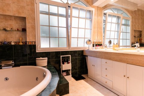 Продажа виллы в Поместье Фонтенебро, Мадрид, Испания 5 спален, 780м2 №124750 - фото 26