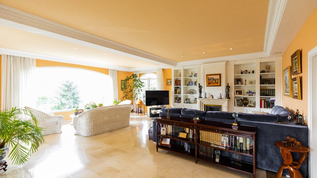 Villa in Dominio de Fontenebro, Madrid, Spain 5 bedrooms, 780 sq.m. No. 124750