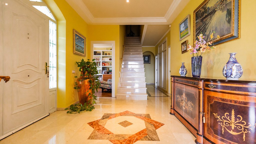 Villa in Dominio de Fontenebro, Madrid, Spain 5 bedrooms, 780 sq.m. No. 124750